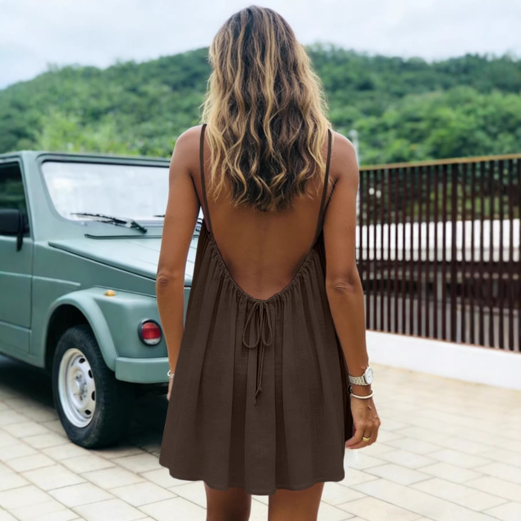 Solid-color Ruched Open-back Strap Sundress Beach Vacation Dress For Women